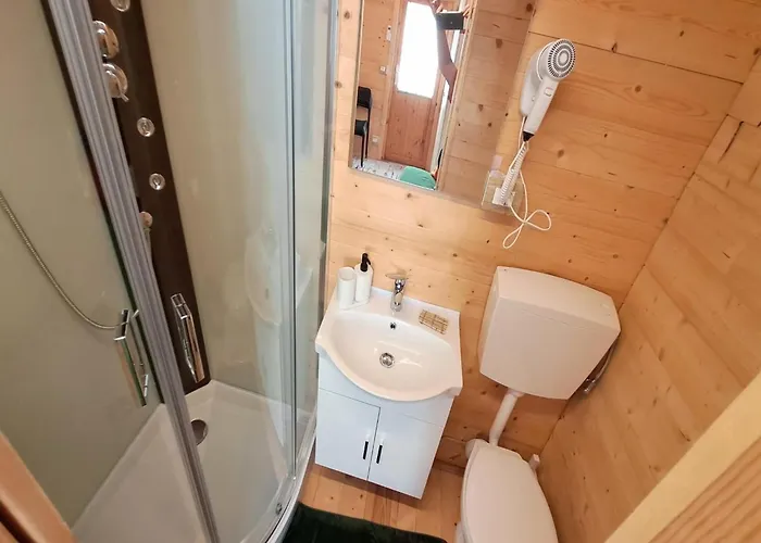 Village House With A Pool Feriehus *